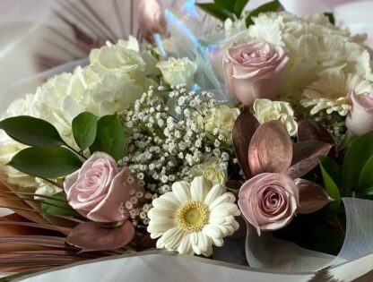 Rose Gold Princess Signature Flower Bouquet